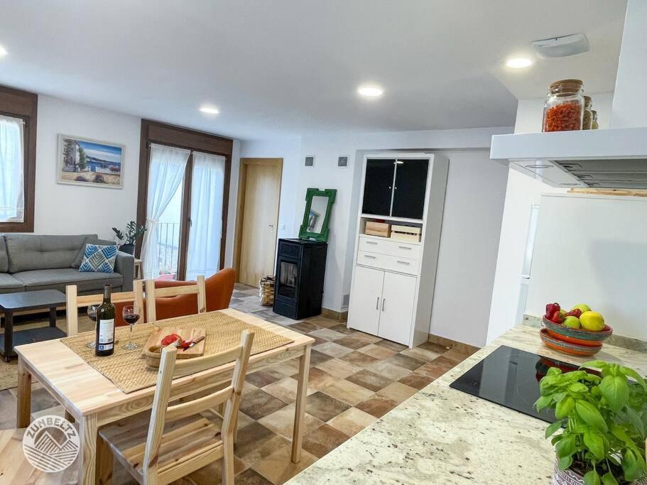 Casa Zunbeltz De 3 Habitaciones En Plena Montana Lezáun Buitenkant foto